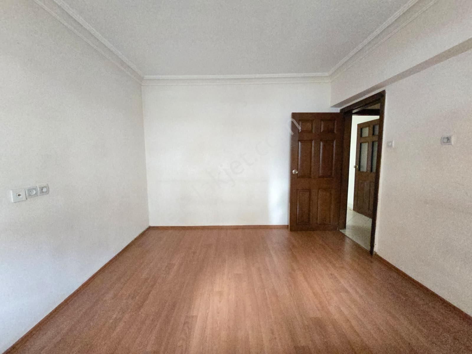 Piyade Mah Satılık 3+1 Cadde Yanı Isı Yalıtımlı Ön Cephe Daire - Görsel 16