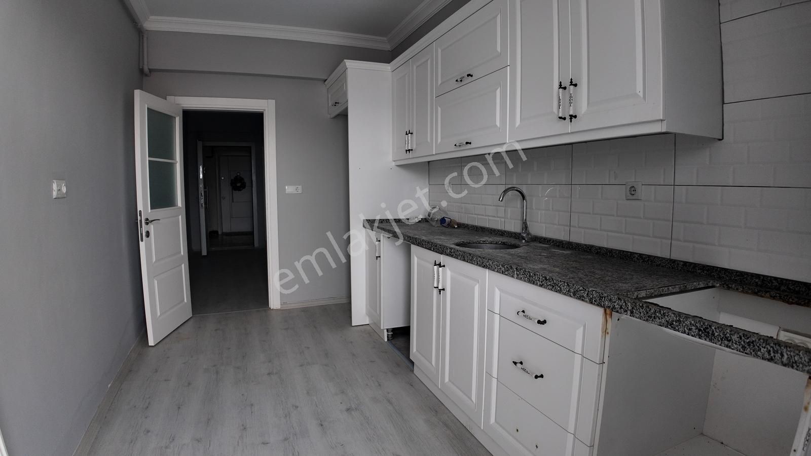 Nova Realty'den Satılık Ferah Ve Manzaralı 5+1 Daire - Görsel 18