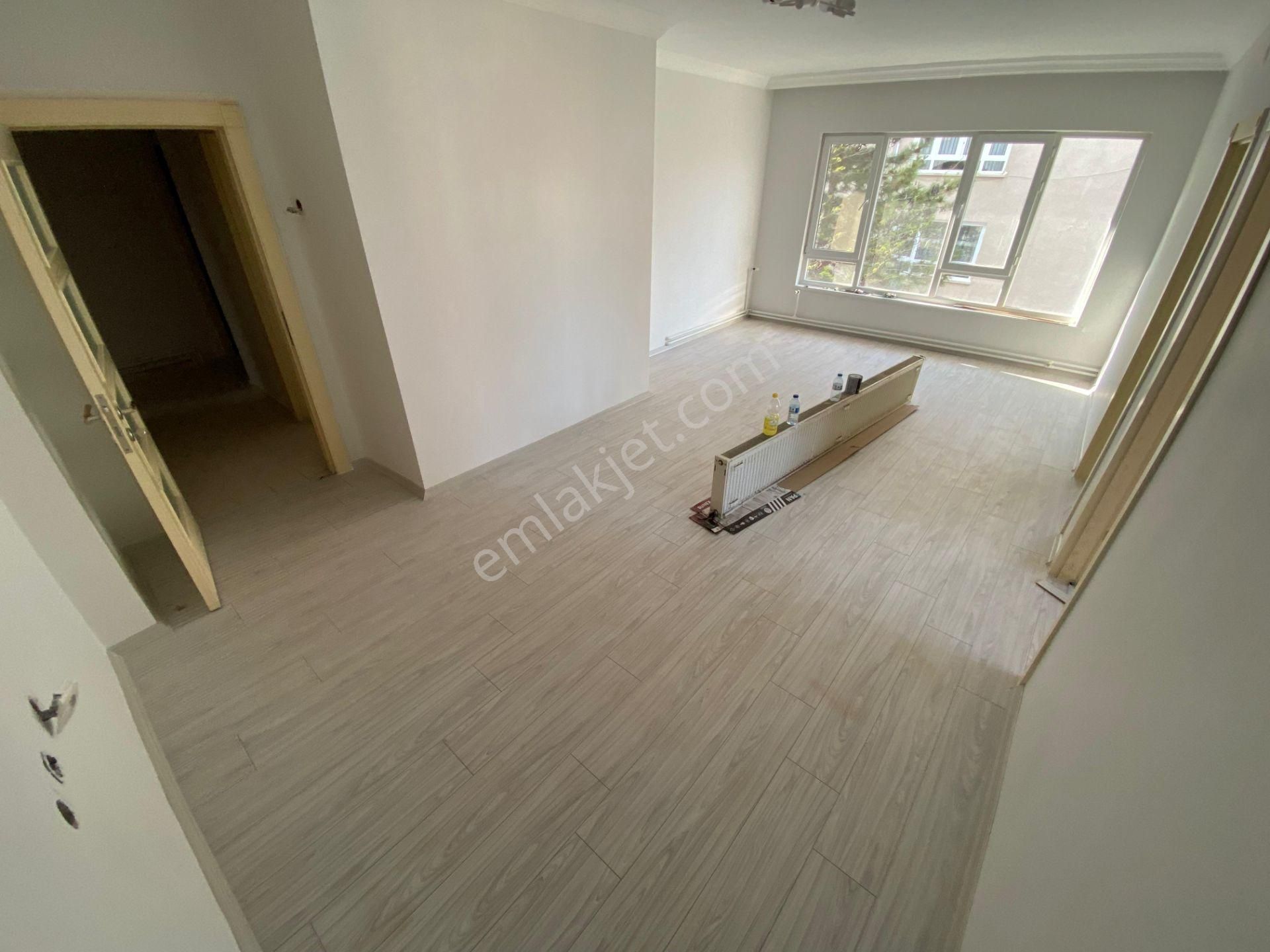 Pınarbaşı Mah Katta Yapılı 3+1 Dutluk Göbekte Satılık Daire