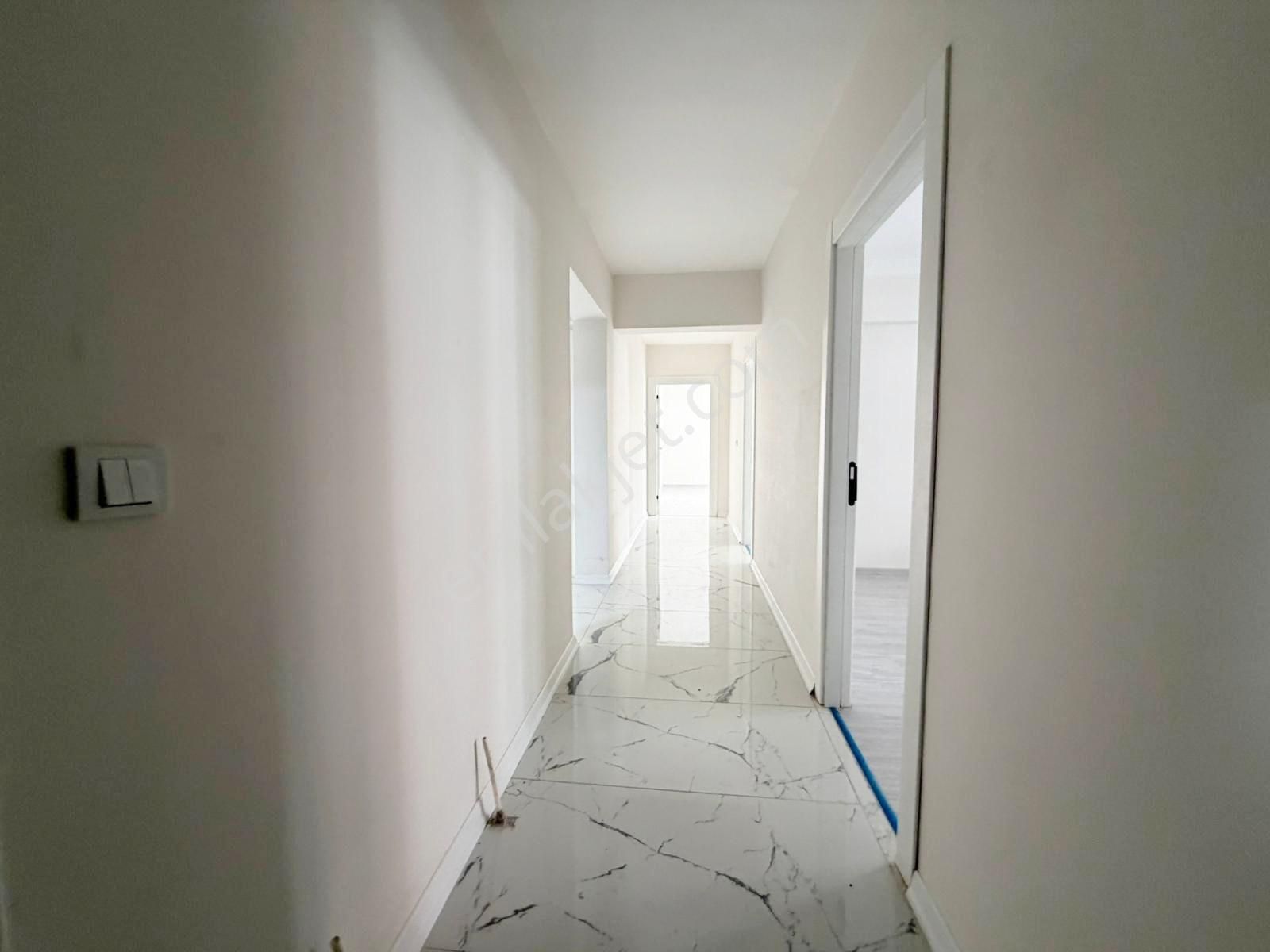 Valentia'dan Park Valley Konutları'nda Ara Kat 3+1 Satılık Daire - Görsel 25