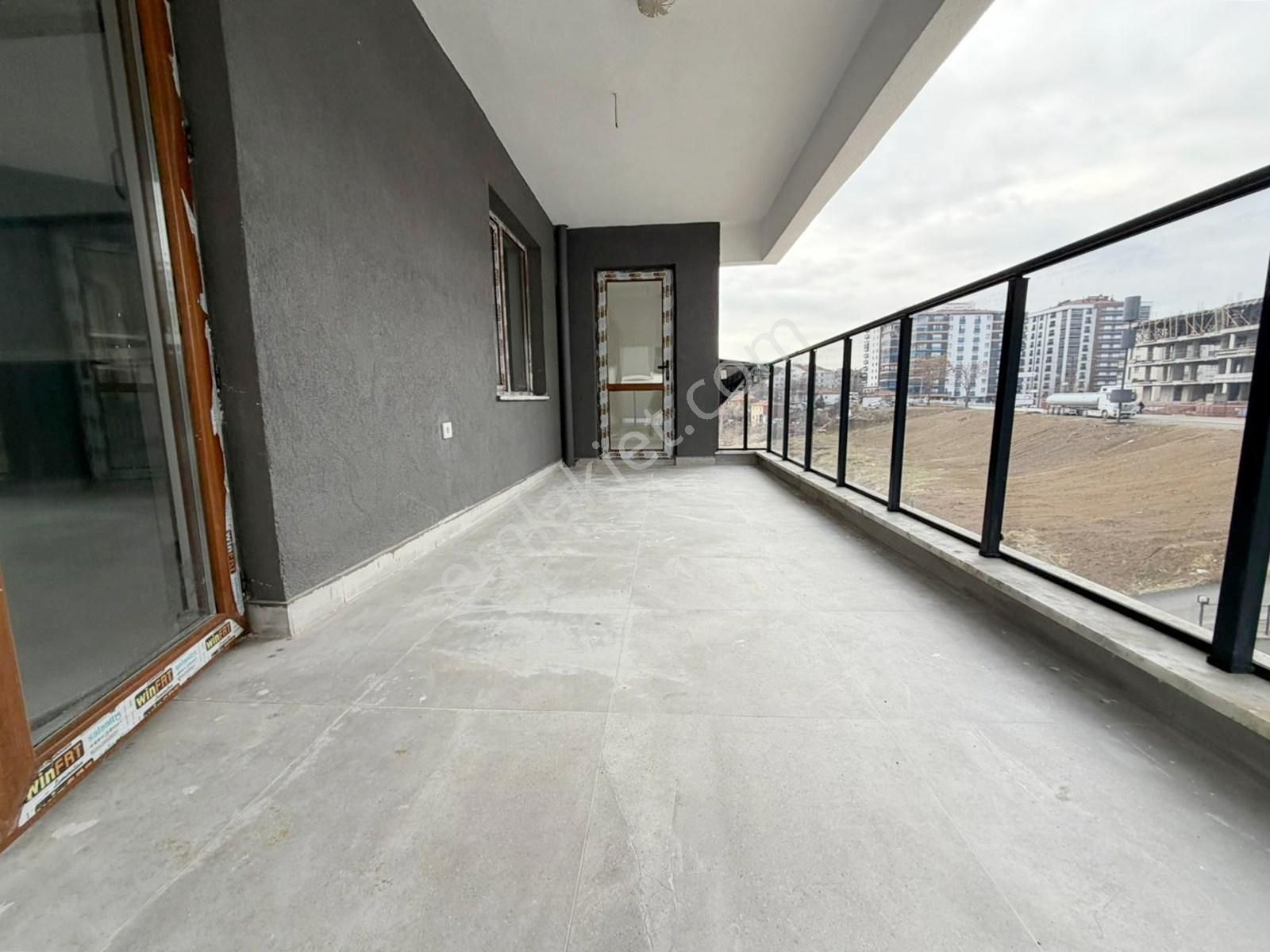 Valentia'dan Park Valley Konutları'nda Ara Kat 3+1 Satılık Daire - Görsel 27