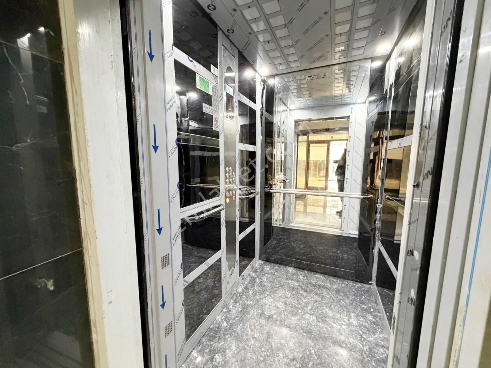 Valentia'dan Park Valley Konutları'nda Ara Kat 3+1 Satılık Daire - Görsel 29