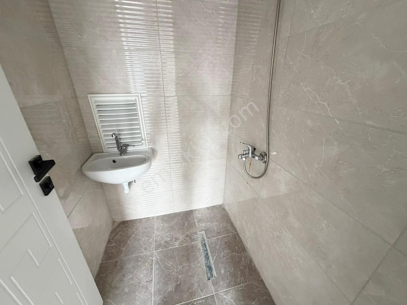 Valentia'dan Park Valley Konutları'nda Ara Kat 3+1 Satılık Daire - Görsel 23