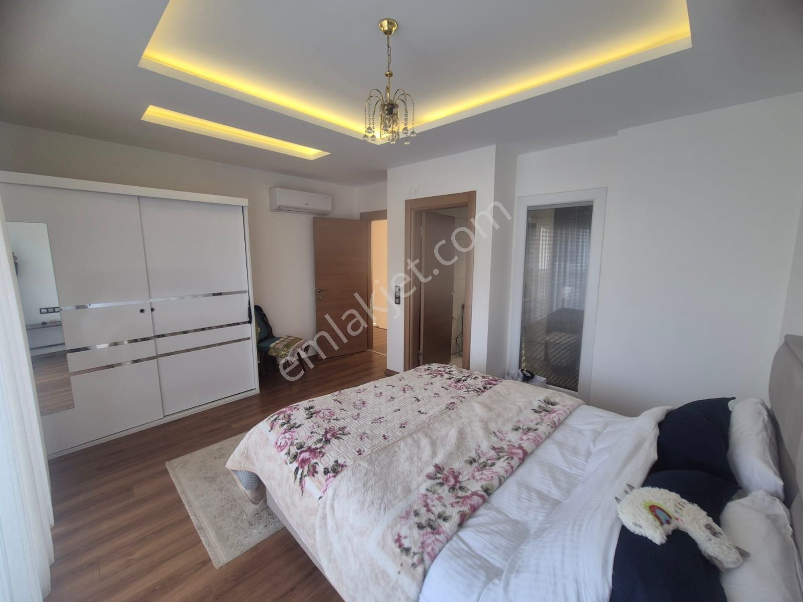 Kuşadası K.denizi Özel Havuzlu Tek Müstakil - Görsel 17