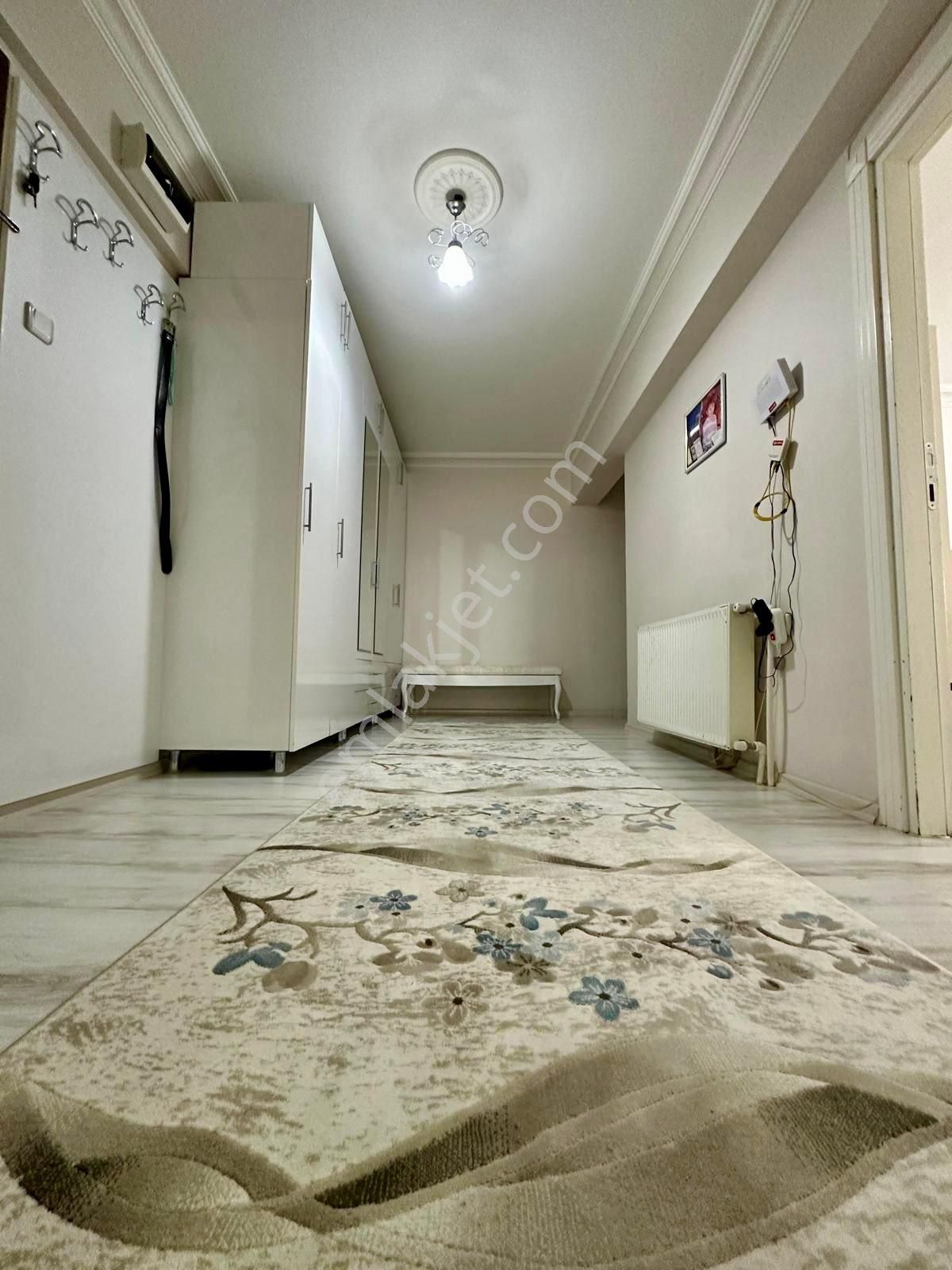 Pars'tan Osmanagazi Cadde Üzeri Katta Masrafsız 3+1 - Görsel 9