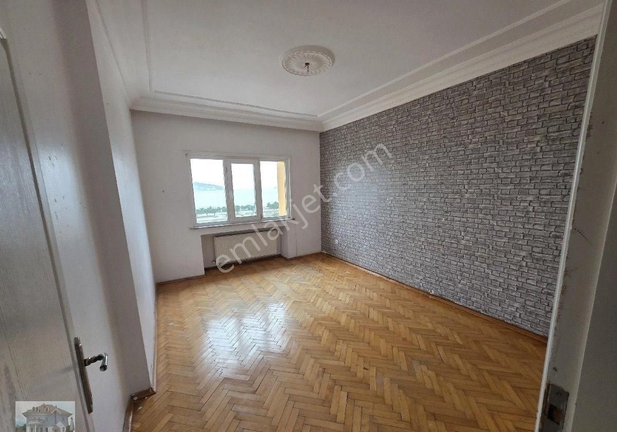 Dragos Sahilde Lebiderya Deniz Manzarali Genis Kiralik 3+1daire - Görsel 6