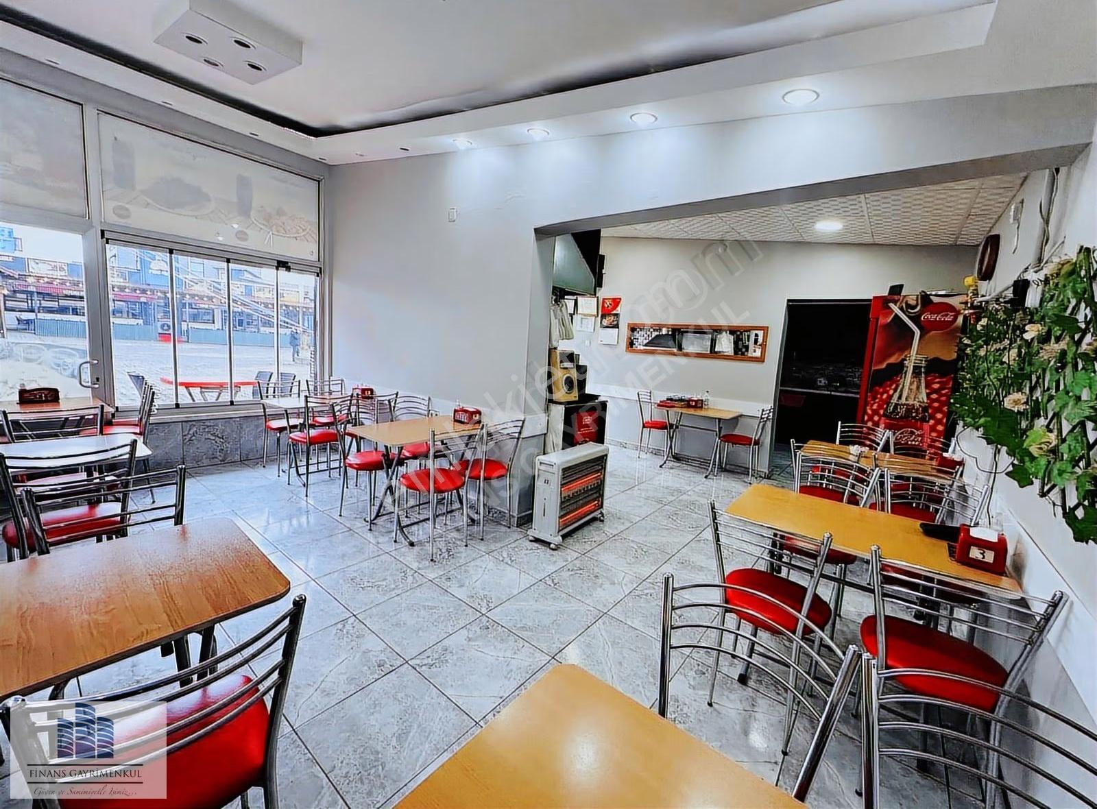 Cumhuriyet Üniversitesi Vakıf Çarşısında Devren Kiralık Restoran - Görsel 10