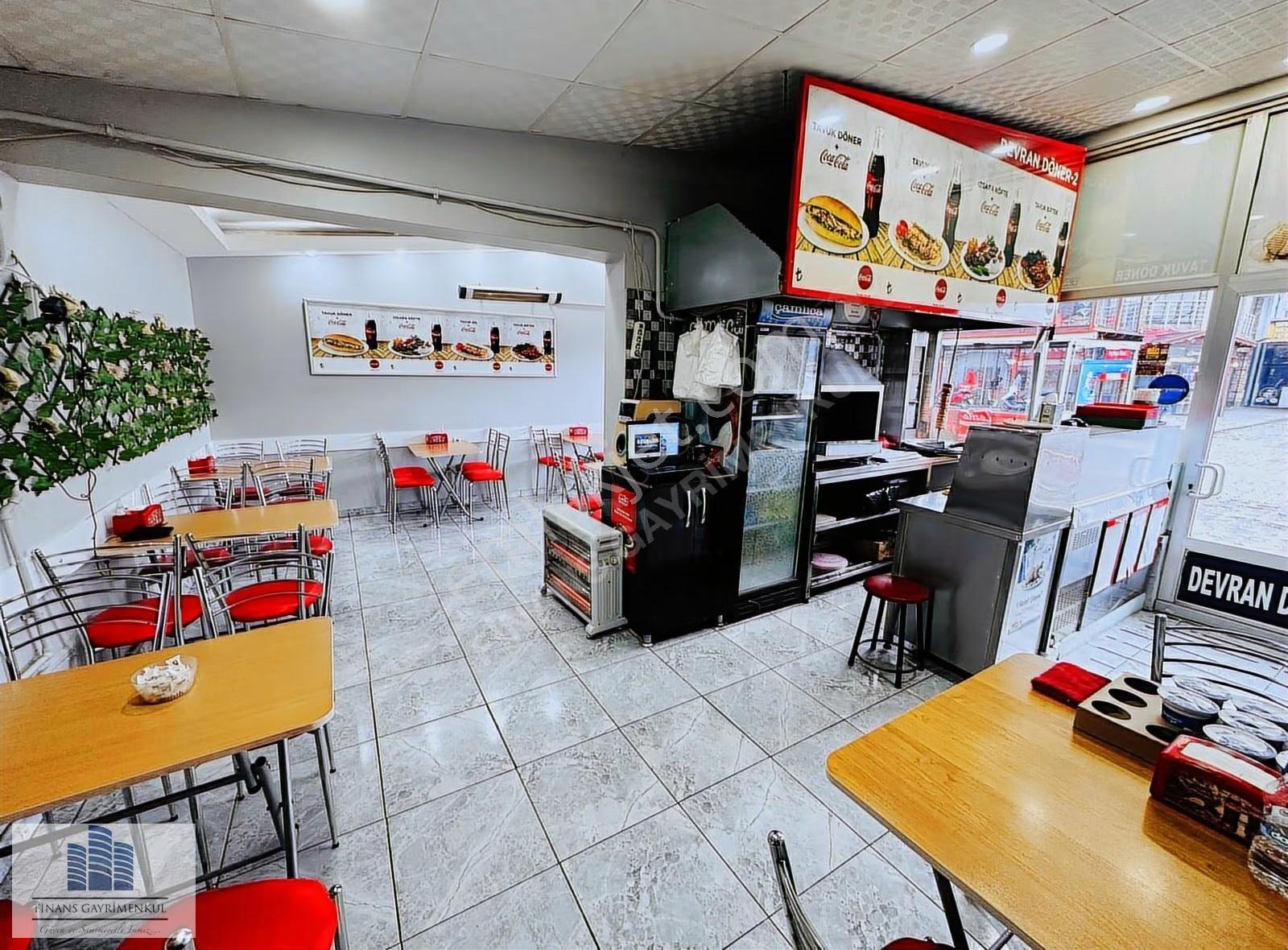 Cumhuriyet Üniversitesi Vakıf Çarşısında Devren Kiralık Restoran - Görsel 12