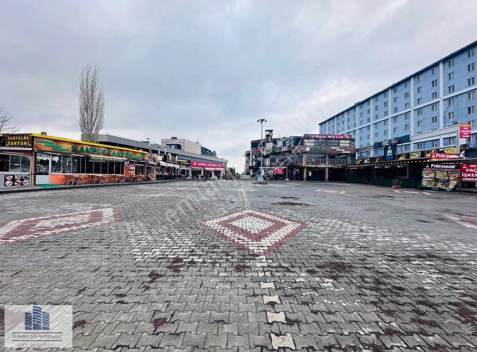Cumhuriyet Üniversitesi Vakıf Çarşısında Devren Kiralık Restoran - Görsel 9