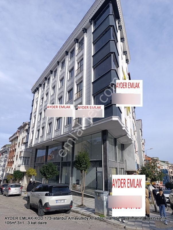 Arnavutköy'de Havalimanına Yakın, Sıfır 3+1 Daire