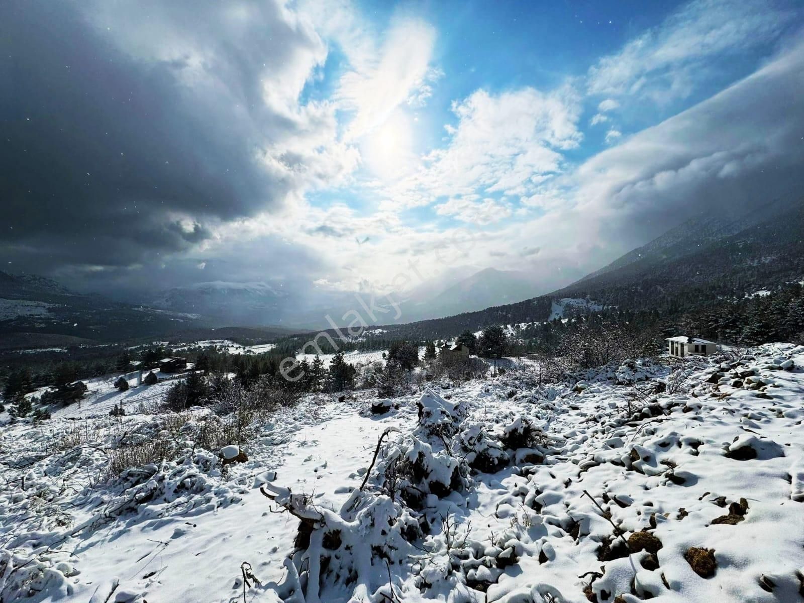 Kar Emlaktan Alpu Yaylasında 400 M2 Satılık Arsa - Görsel 17