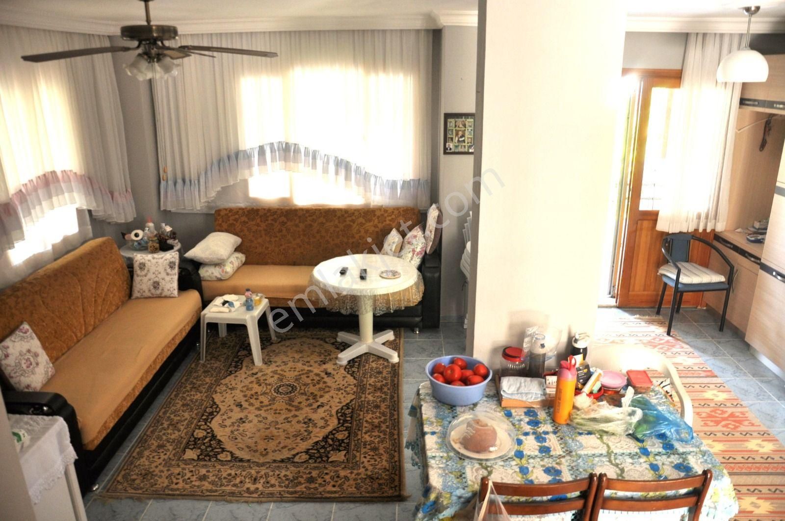 Kuşadası Sahilinde Satılık 4+1 Havuzlu Kelepir Yazlık - Görsel 6