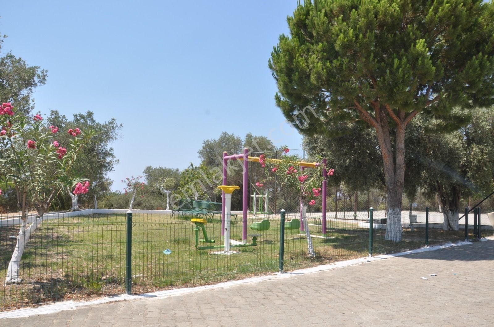 Kuşadası Sahilinde Satılık 4+1 Havuzlu Kelepir Yazlık - Görsel 4