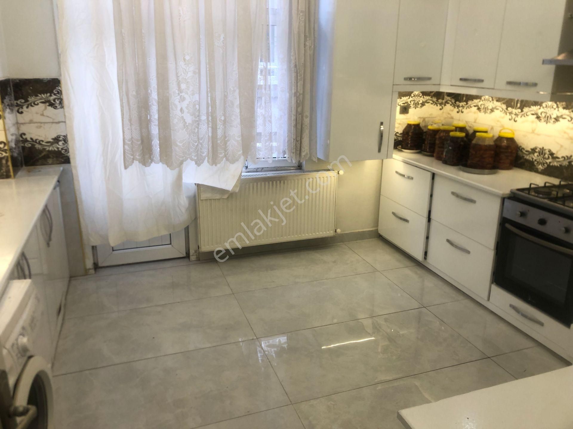 Kavaklıkta Satlık Daire 4+1 Kat 1 - Görsel 4