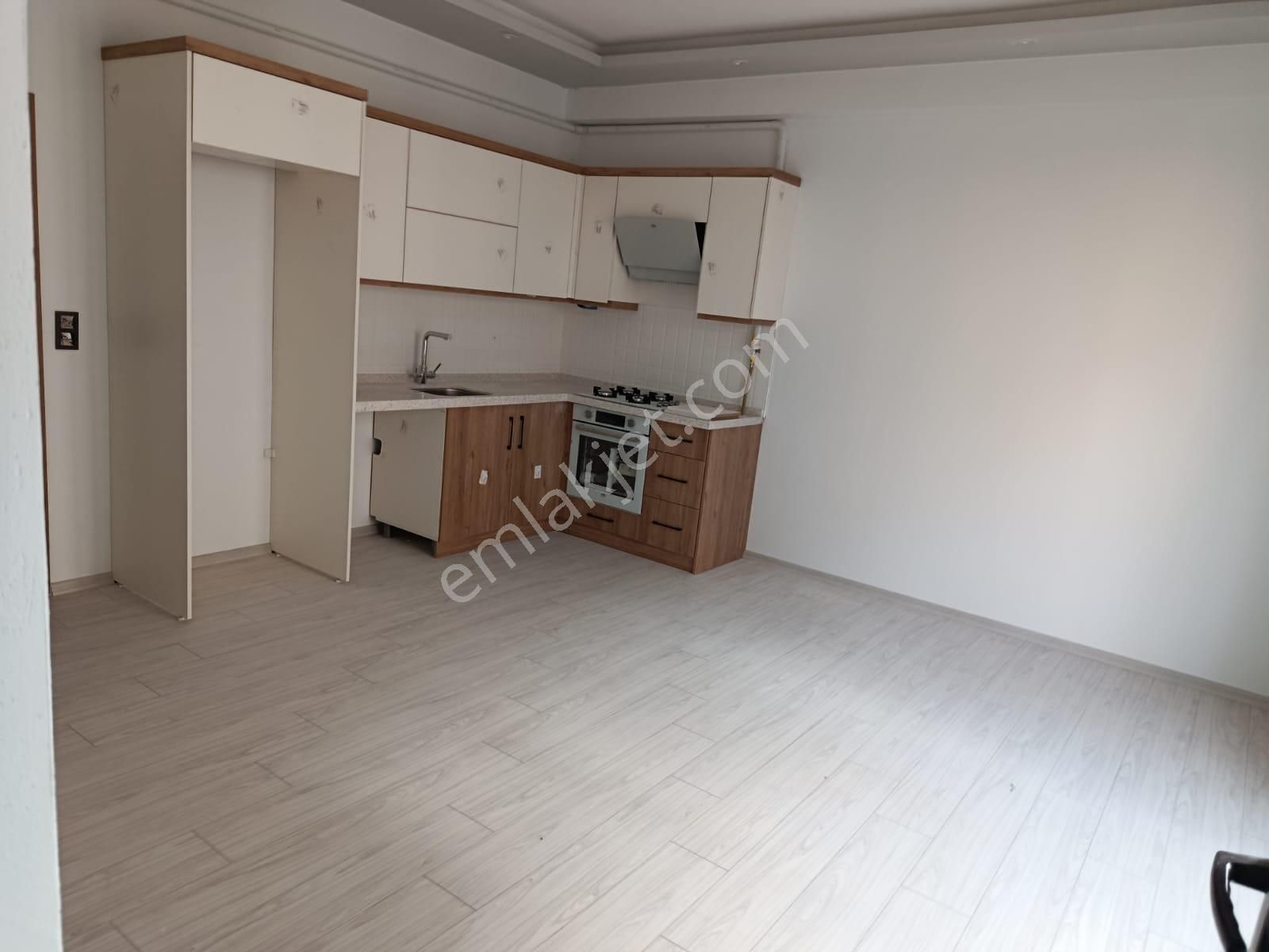 Akçay Doruk Gayrimenkul'den Denize 25o Metre Pazaryerinde 2+1 - Görsel 14