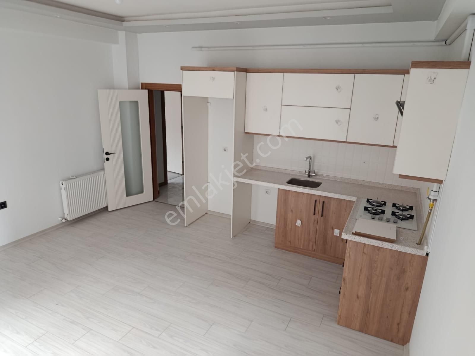 Akçay Doruk Gayrimenkul'den Denize 25o Metre Pazaryerinde 2+1 - Görsel 6