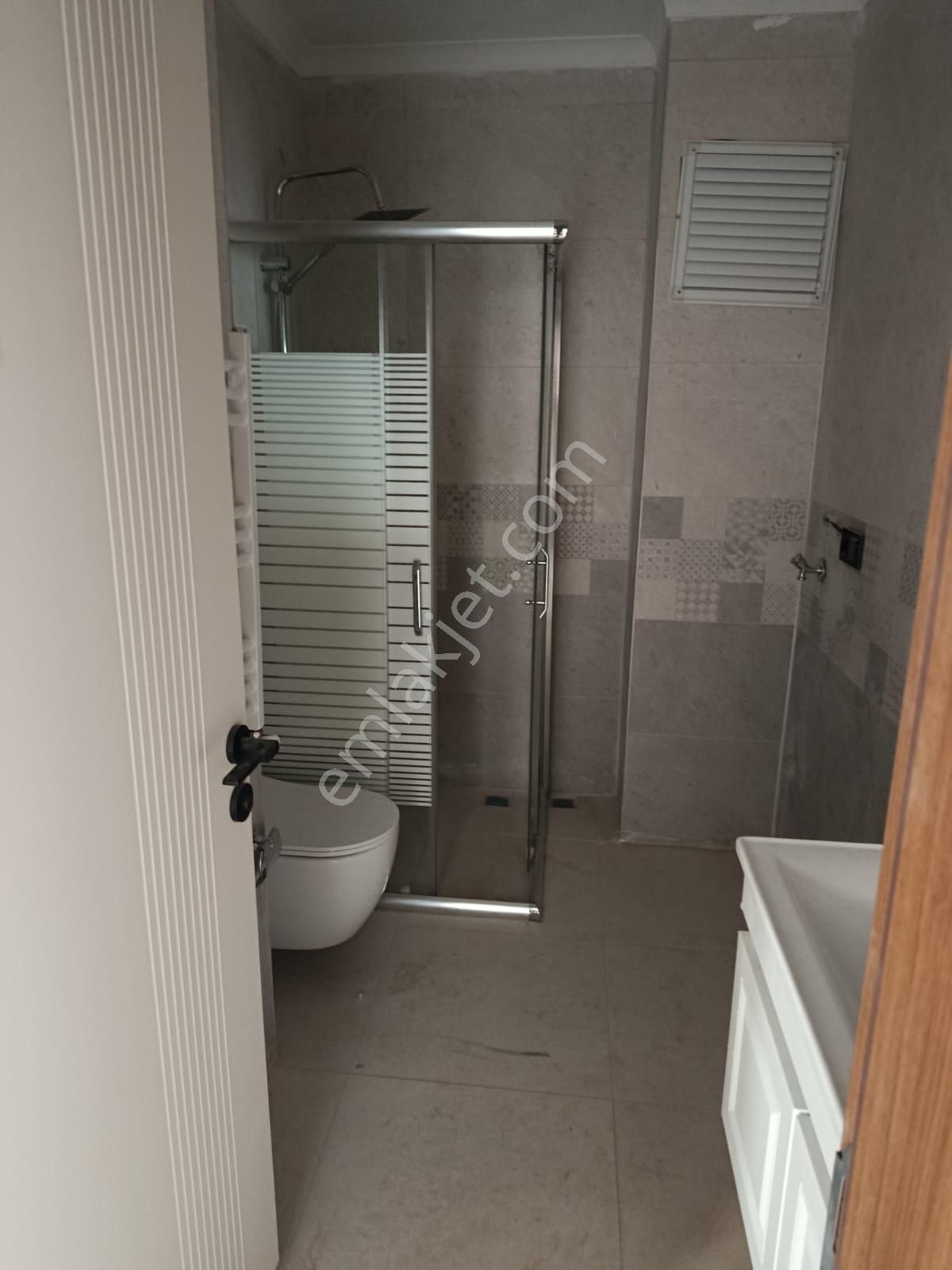 Akçay Doruk Gayrimenkul'den Denize 25o Metre Pazaryerinde 2+1 - Görsel 32