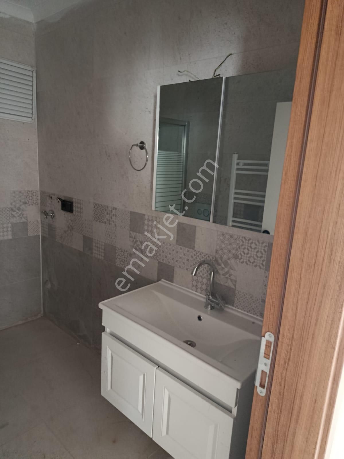 Akçay Doruk Gayrimenkul'den Denize 25o Metre Pazaryerinde 2+1 - Görsel 27