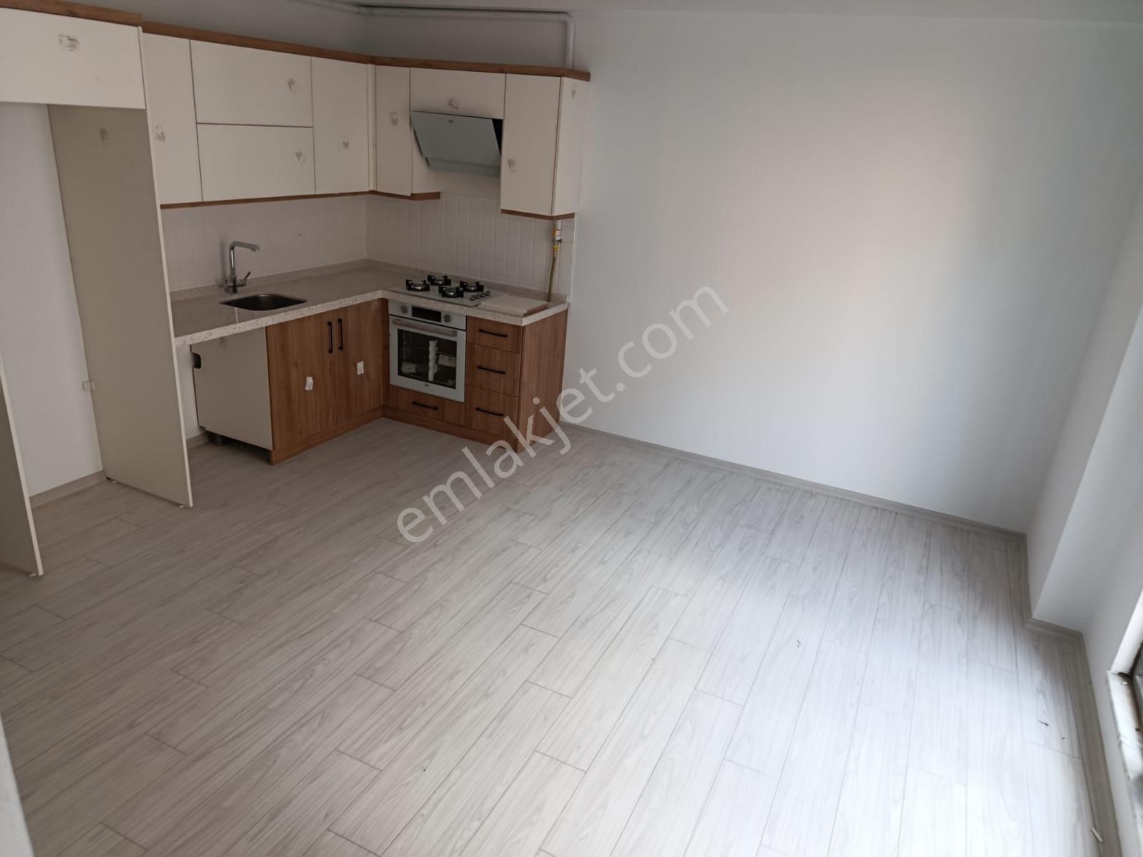 Akçay Doruk Gayrimenkul'den Denize 25o Metre Pazaryerinde 2+1 - Görsel 11