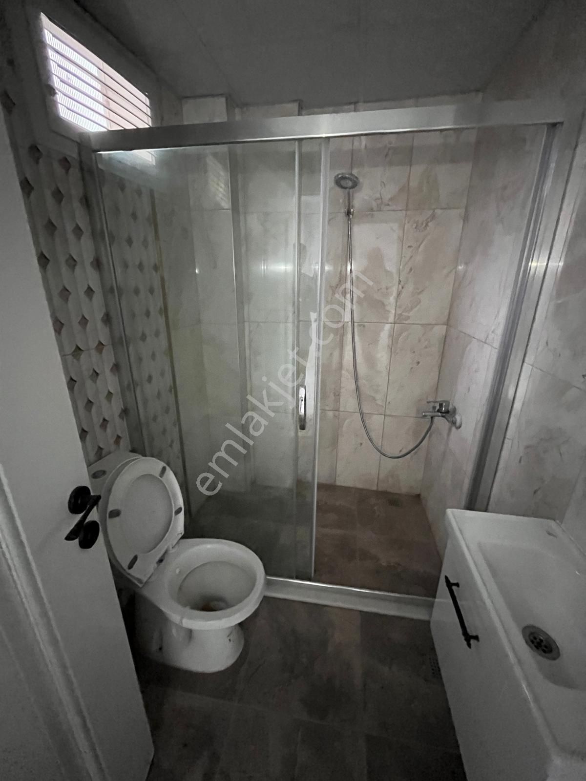 Söke Yenicami'de Yerden Isıtmalı, Ara Kat Sıfır 2+1 Daire - Görsel 10