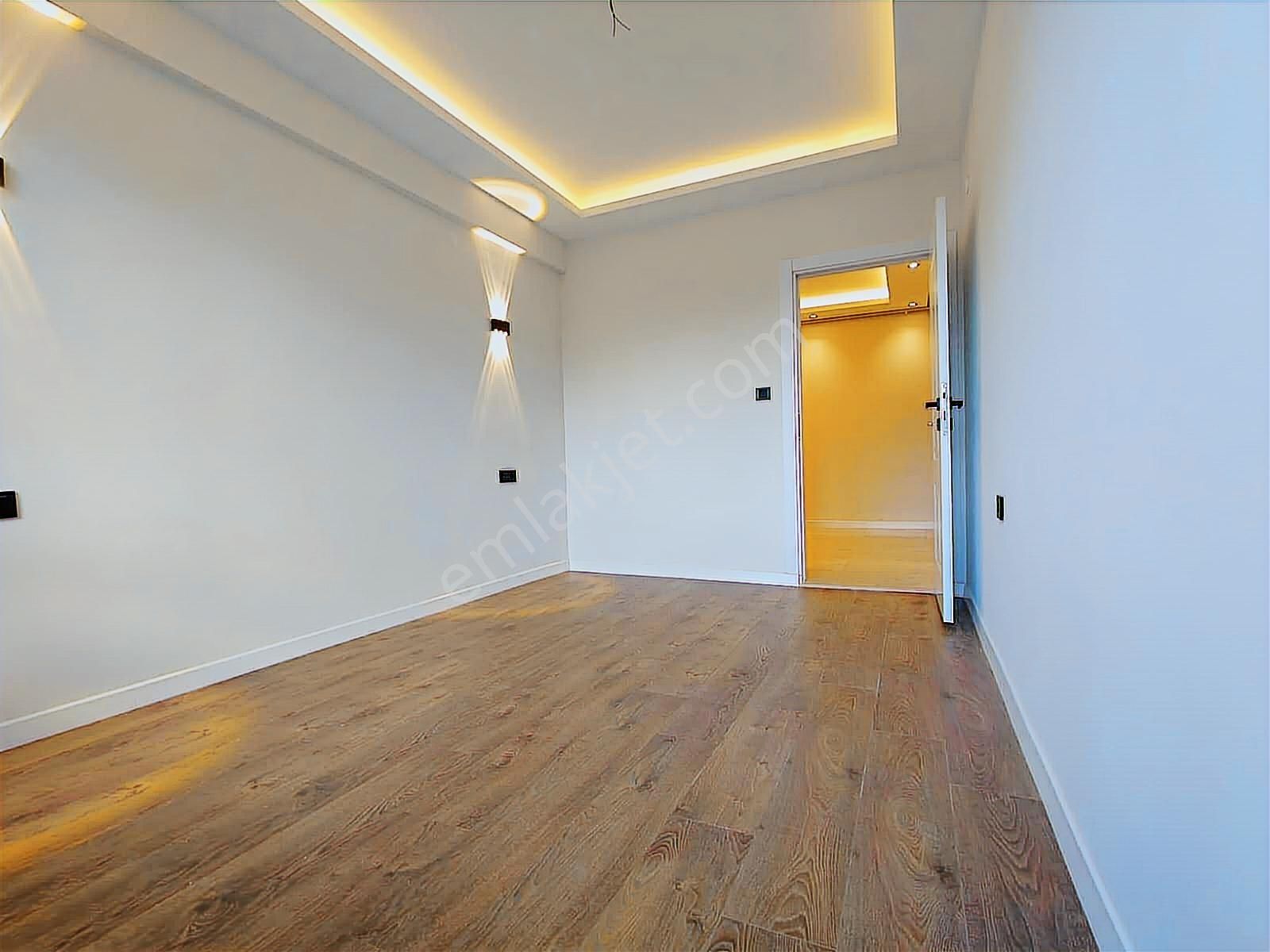 Balçova Ata Caddesin'de Asansörlü Ultra Lüx Satılık 3+1 Daire - Görsel 32