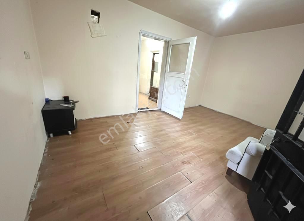 Bekara Uygun Kiralık Daire Pendik Esenyalı Mahallesi - Görsel 13