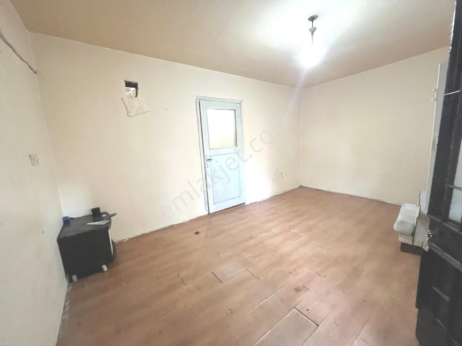 Bekara Uygun Kiralık Daire Pendik Esenyalı Mahallesi - Görsel 14