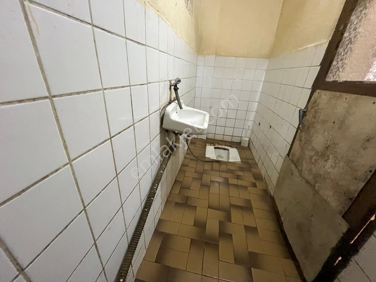 Bekara Uygun Kiralık Daire Pendik Esenyalı Mahallesi - Görsel 24