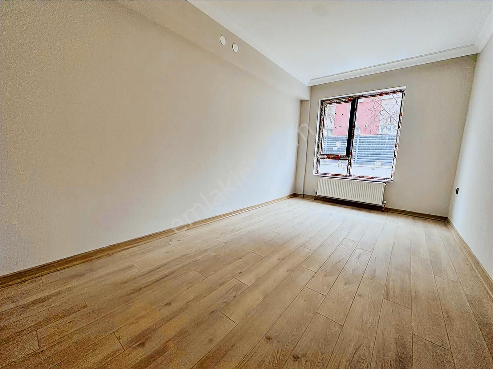 Ayrancı'nın Merkezinde Sıfır 3+1 Bahçe Kullanımlı K.grj Fırsat - Görsel 6