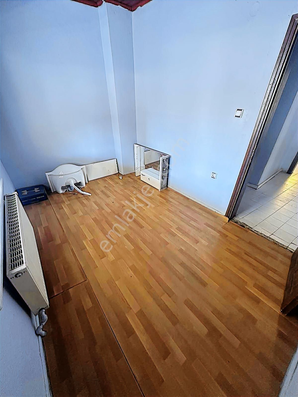 Zeki Emlaktan Fırsat Daire - Görsel 24