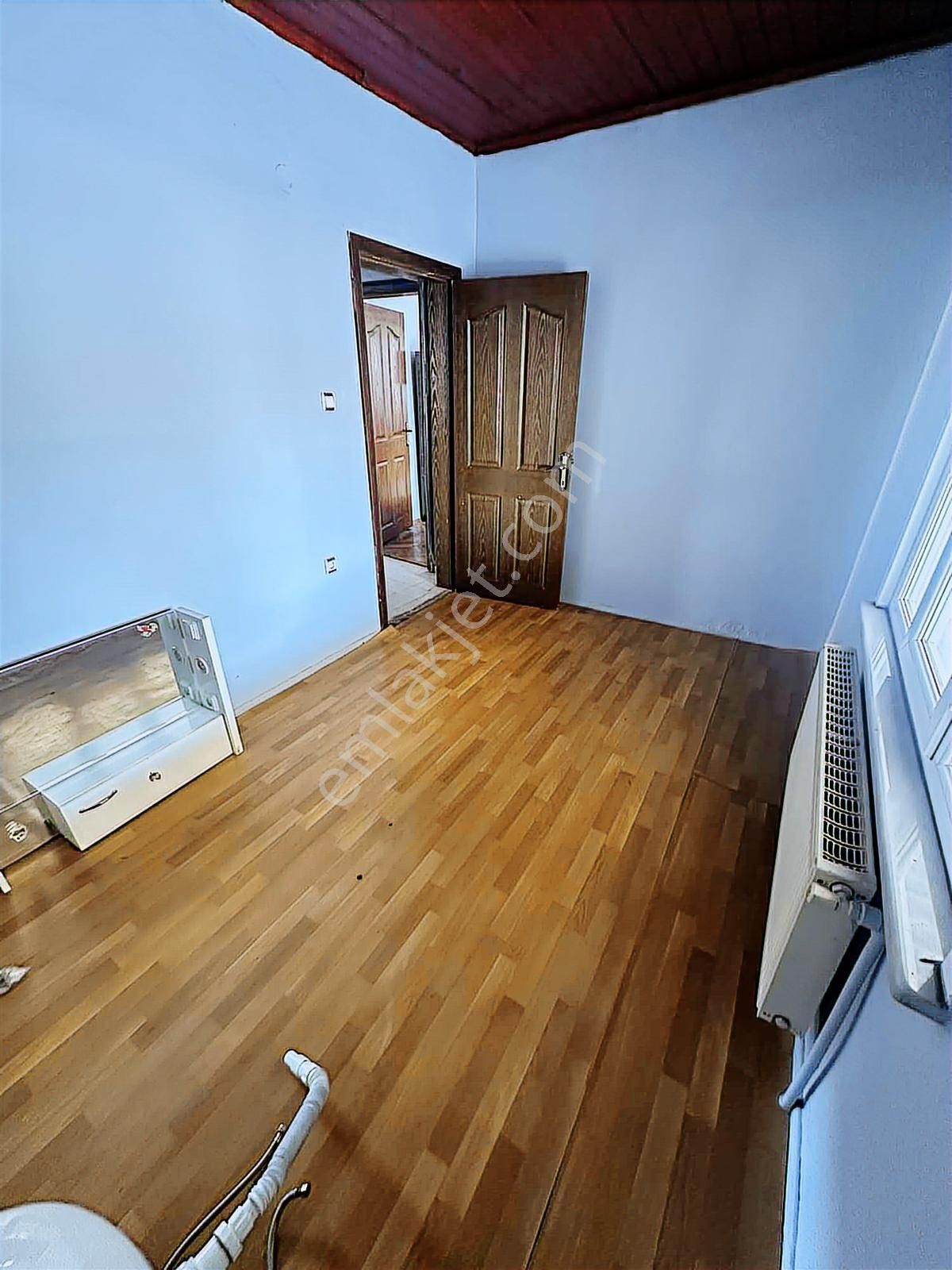 Zeki Emlaktan Fırsat Daire - Görsel 22