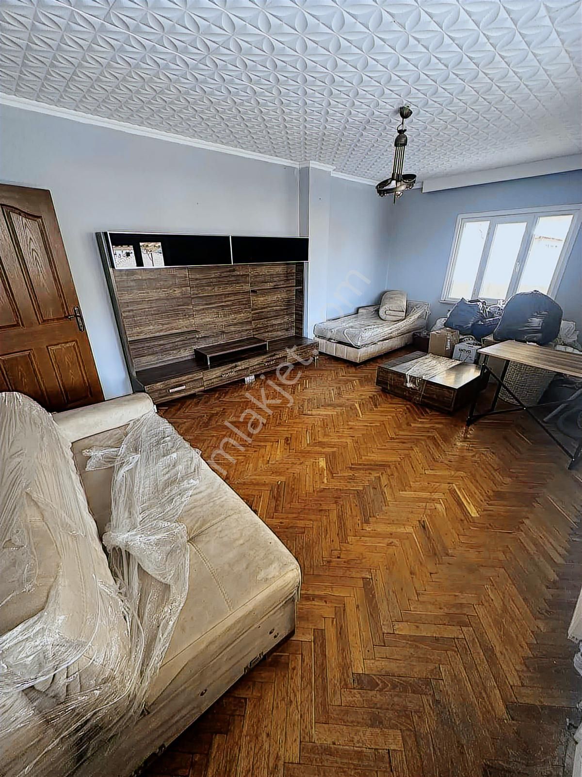 Zeki Emlaktan Fırsat Daire - Görsel 19