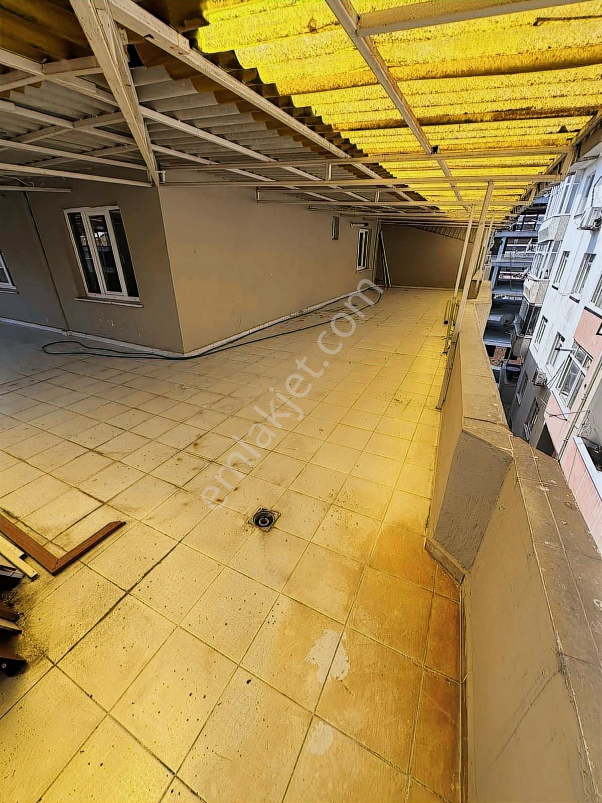 Zeki Emlaktan Fırsat Daire - Görsel 12