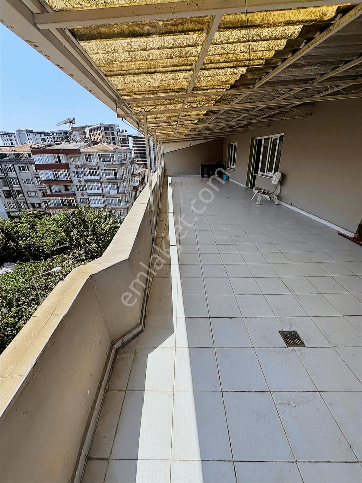 Zeki Emlaktan Fırsat Daire - Görsel 15