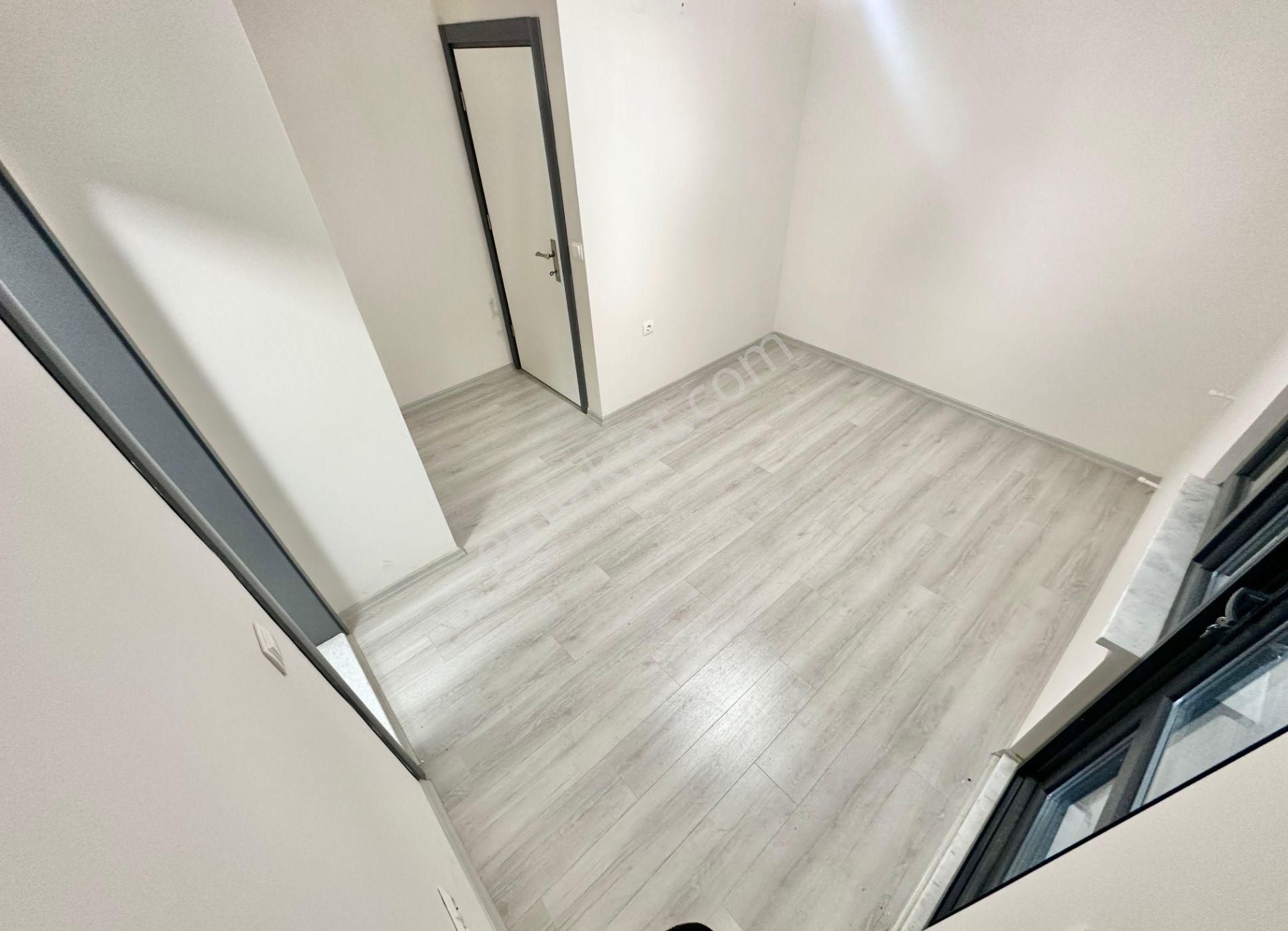 ꧁ay Emlaktan꧂akçay'da Denize Sadece 500 Mt Arakat Ön Cephe Hiç Oturulmamış 2+1 Satılık Daire - Görsel 22