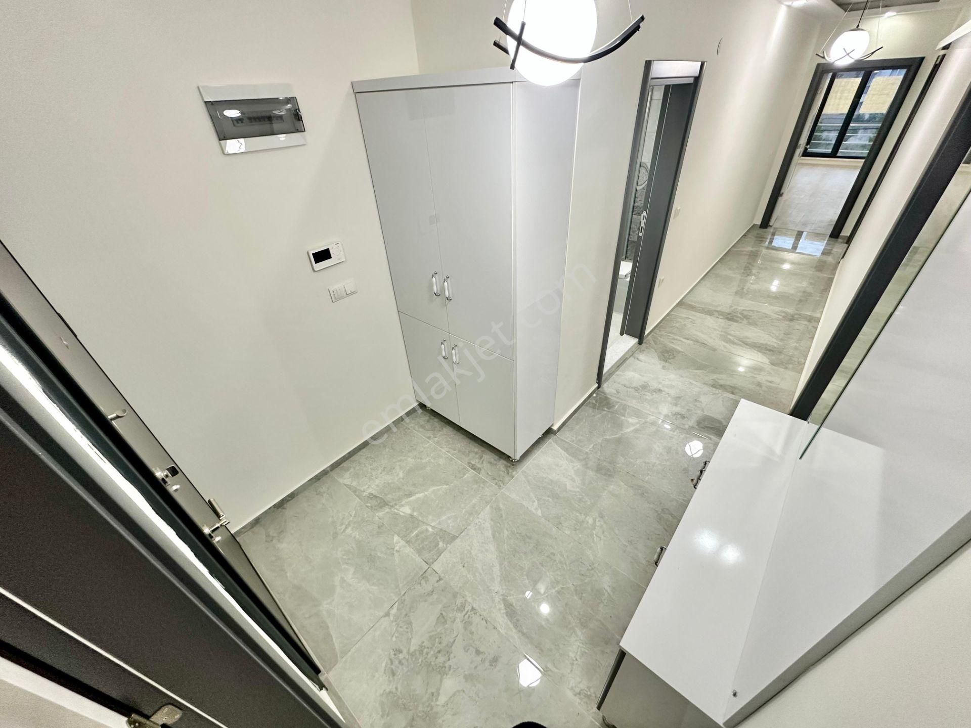 ꧁ay Emlaktan꧂akçay'da Denize Sadece 500 Mt Arakat Ön Cephe Hiç Oturulmamış 2+1 Satılık Daire - Görsel 11