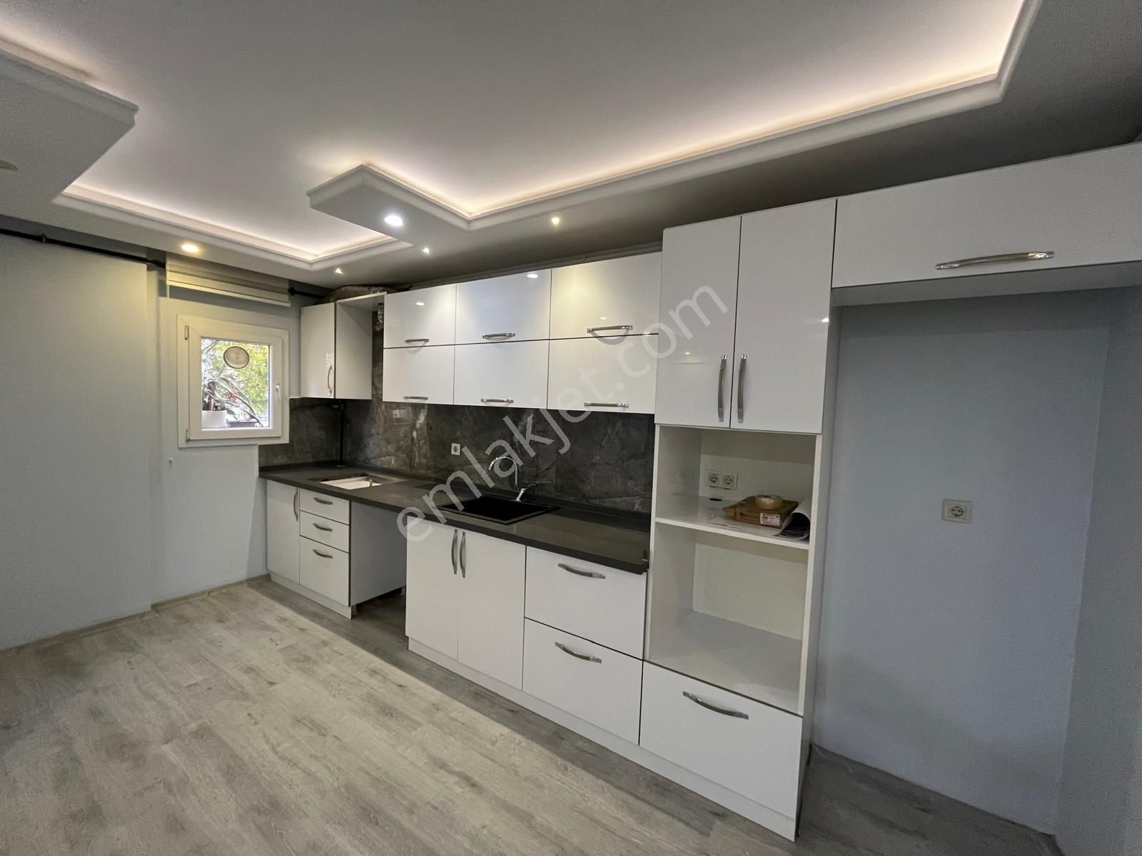 Söke'nin Kalbi Atatürk Mahallesi'nde Satılık 3+1 Daire - Görsel 25