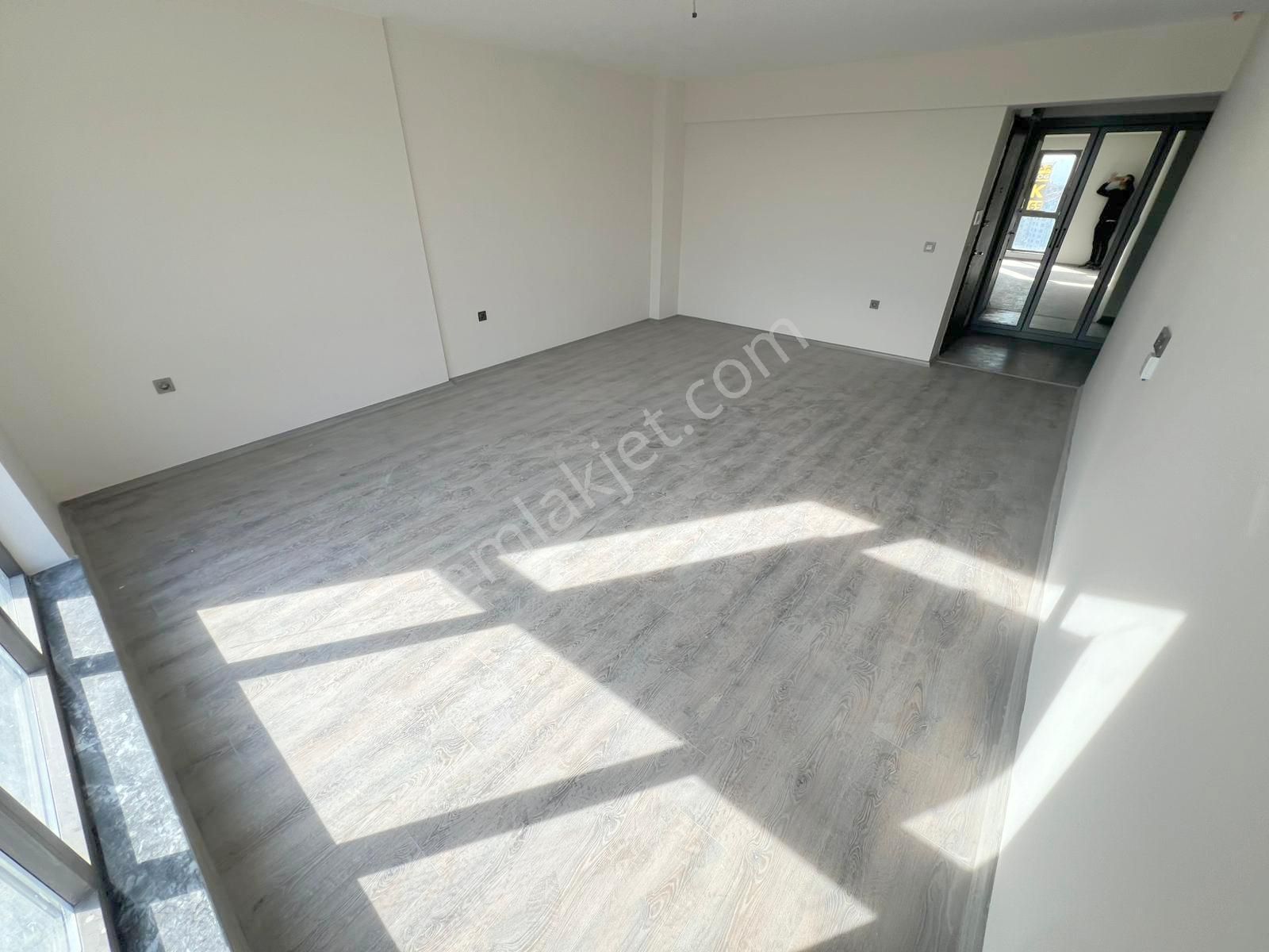 Şafak'tan Pozitif Panorama'da Yüksek Kat-g.odası-e.banyo-güney! - Görsel 12