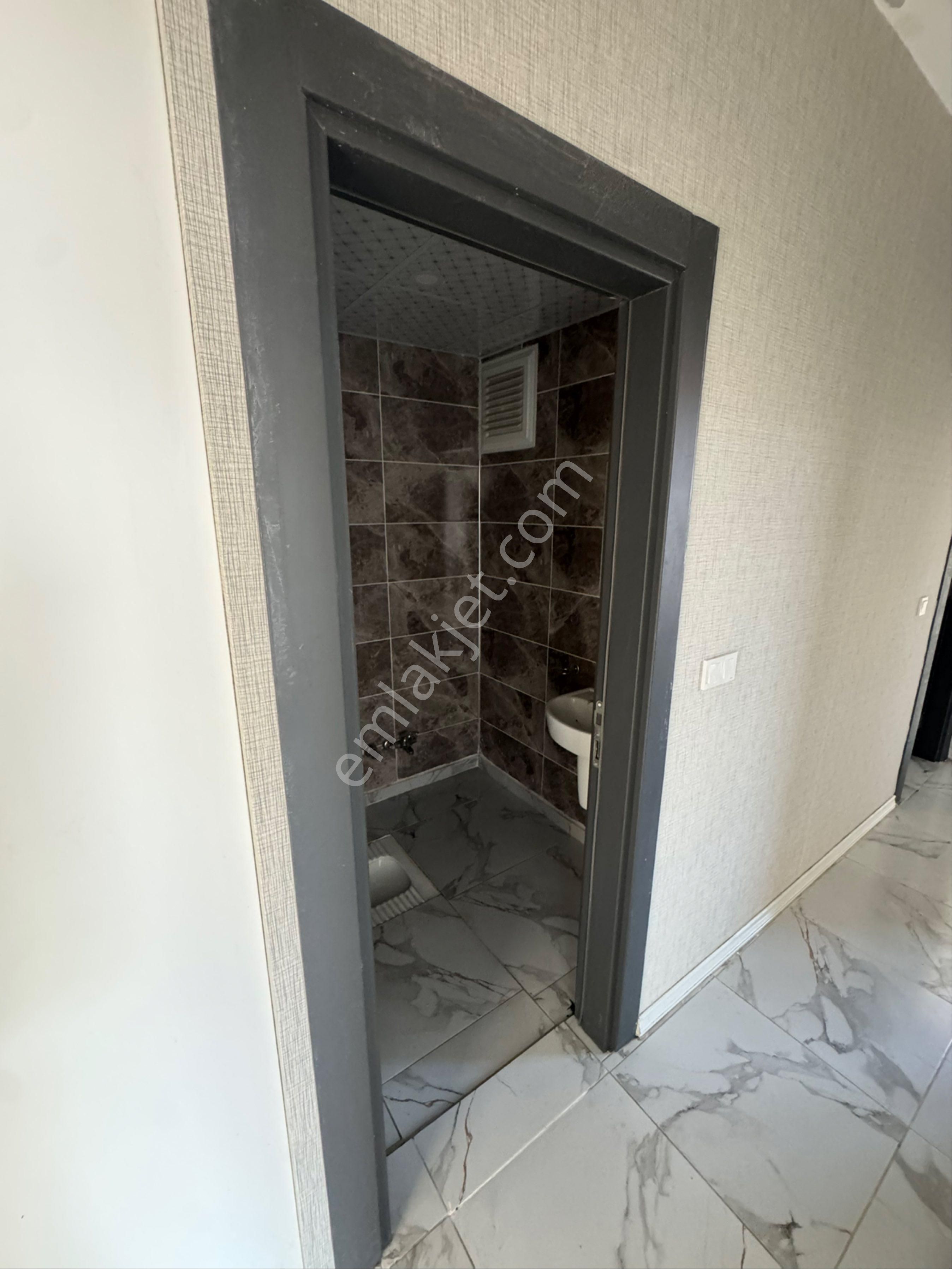 Emsalsiz Go Petrol Arkası 2+1 - Görsel 12