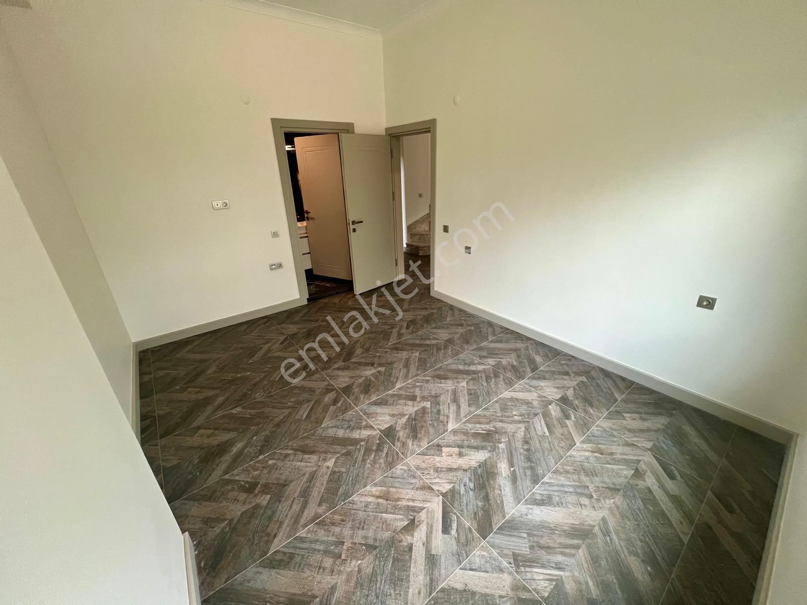 Akçay Aras Emlaktan Gürede 355 M² Arsa İçinde Müstakil Villa - Görsel 14