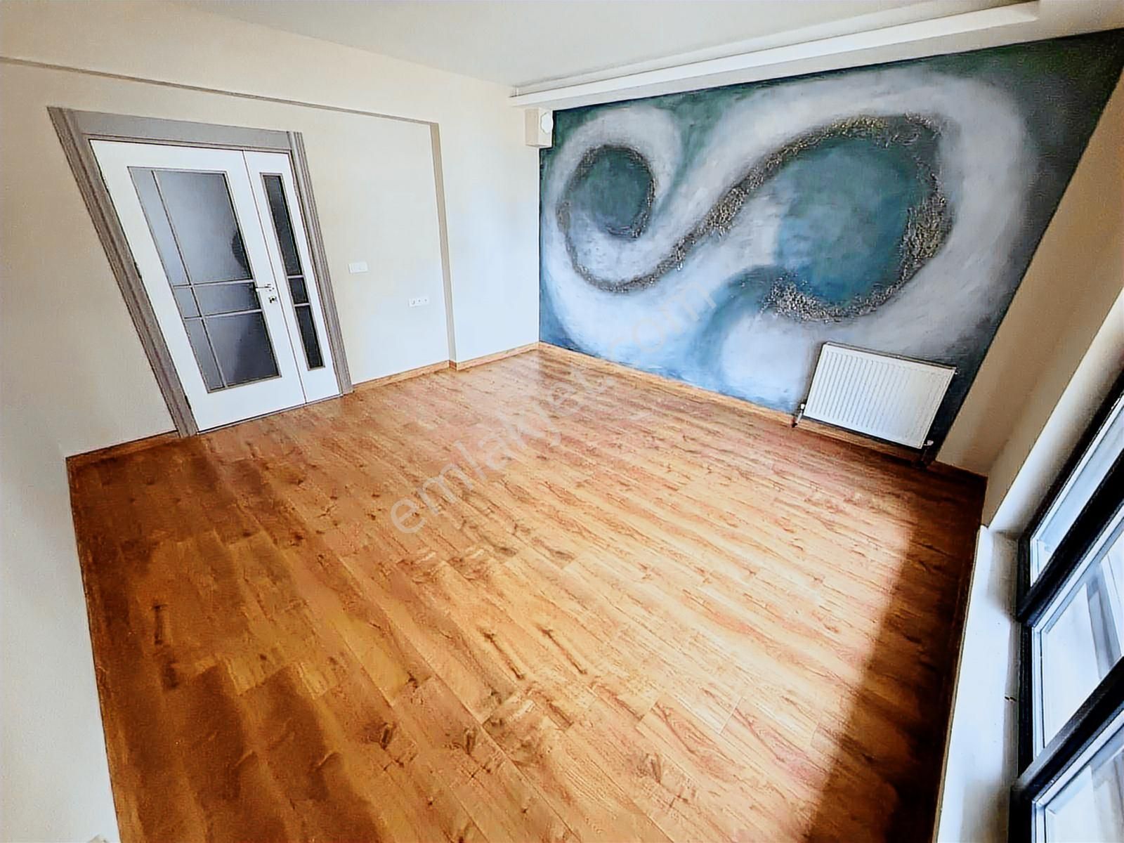 Yuvam'dan Ön Cephe İşçilik Harikası Giyinme Odalı Mega Lüks 3+1 - Görsel 24