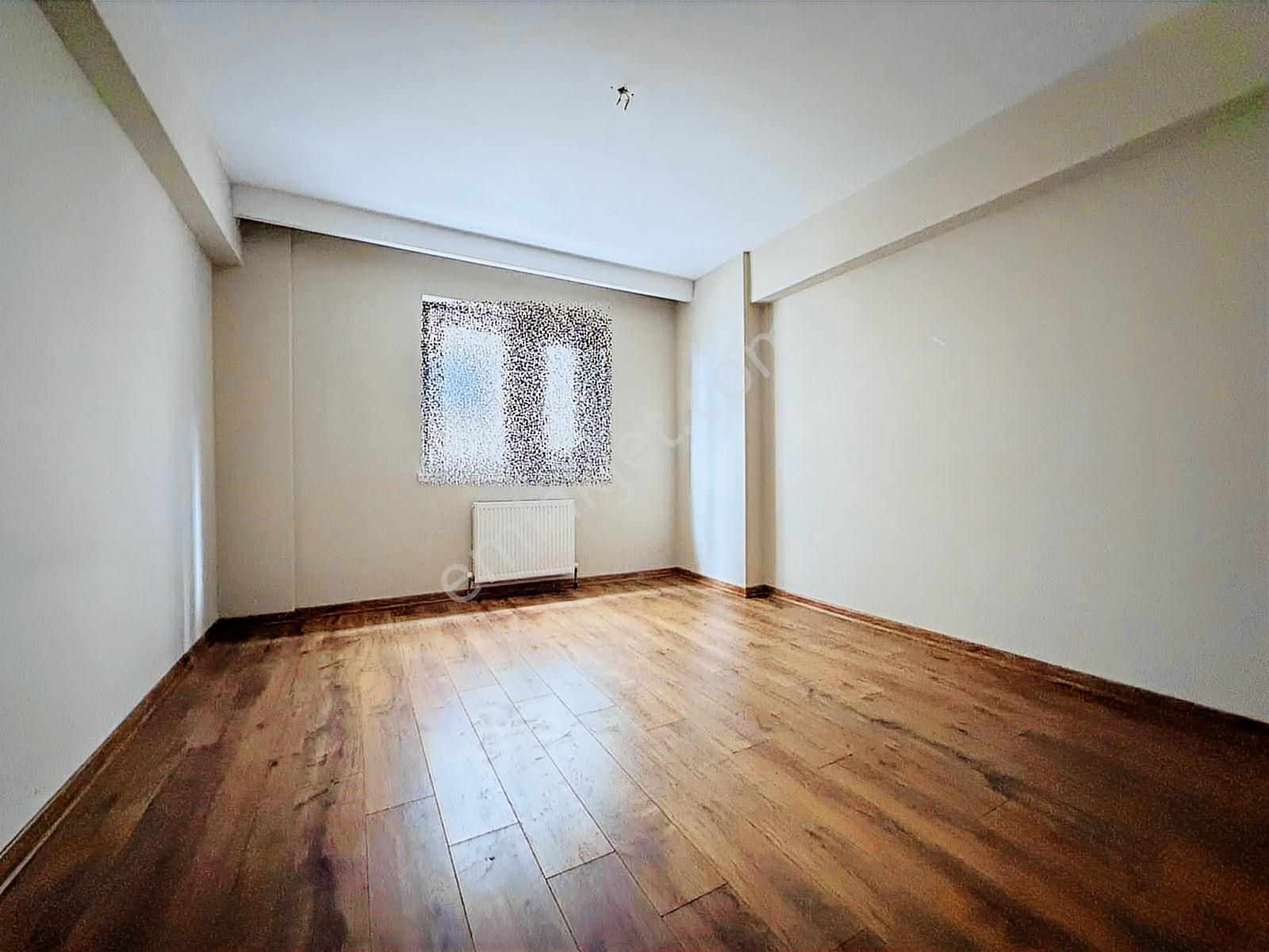 Yuvam'dan Ön Cephe İşçilik Harikası Giyinme Odalı Mega Lüks 3+1 - Görsel 5