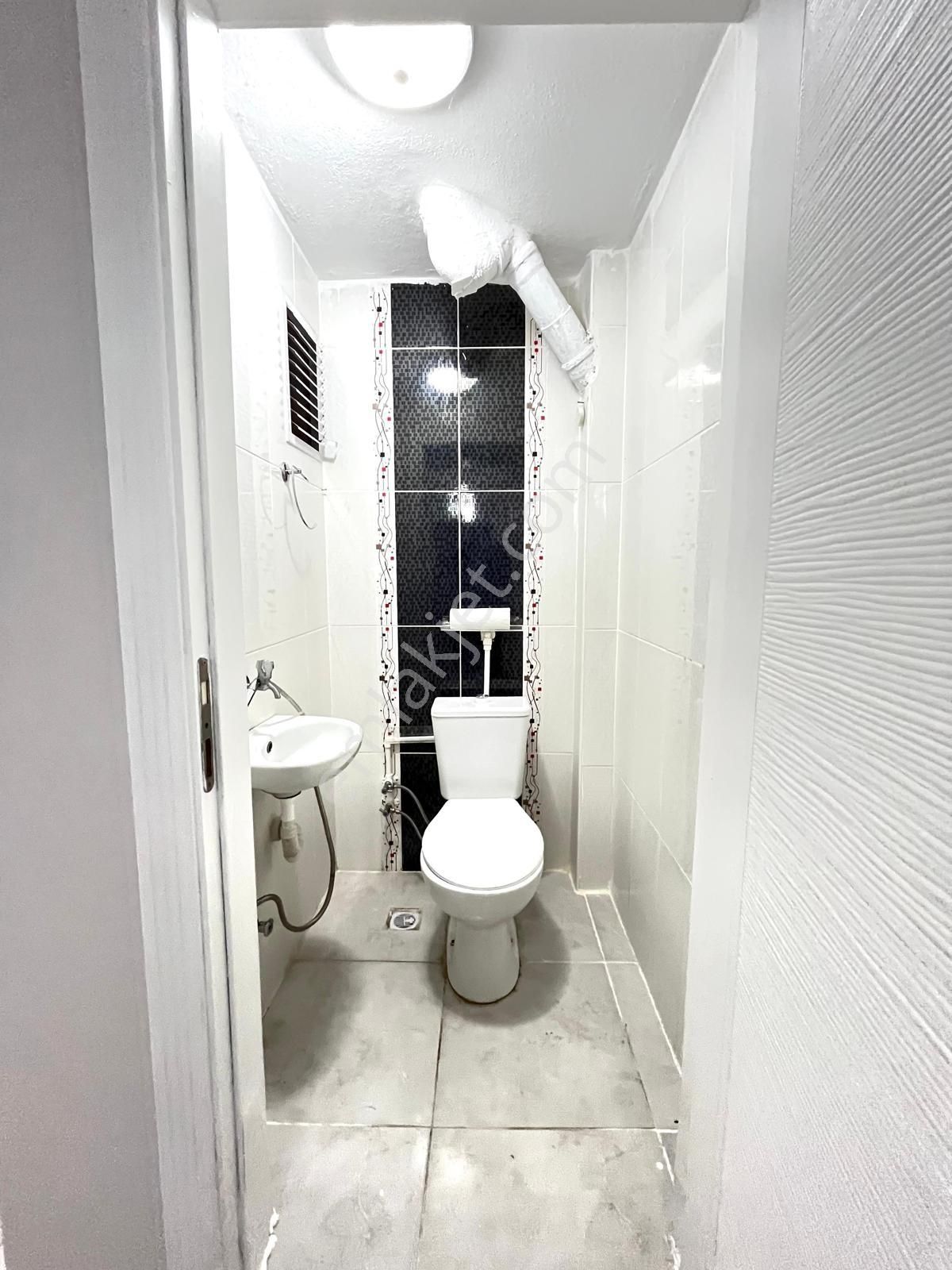 Mamak - Başak Mahallesinde Caddeye Yakın Yapılı 3+1 Satılık Fırsat Dairesi !!! - Görsel 18