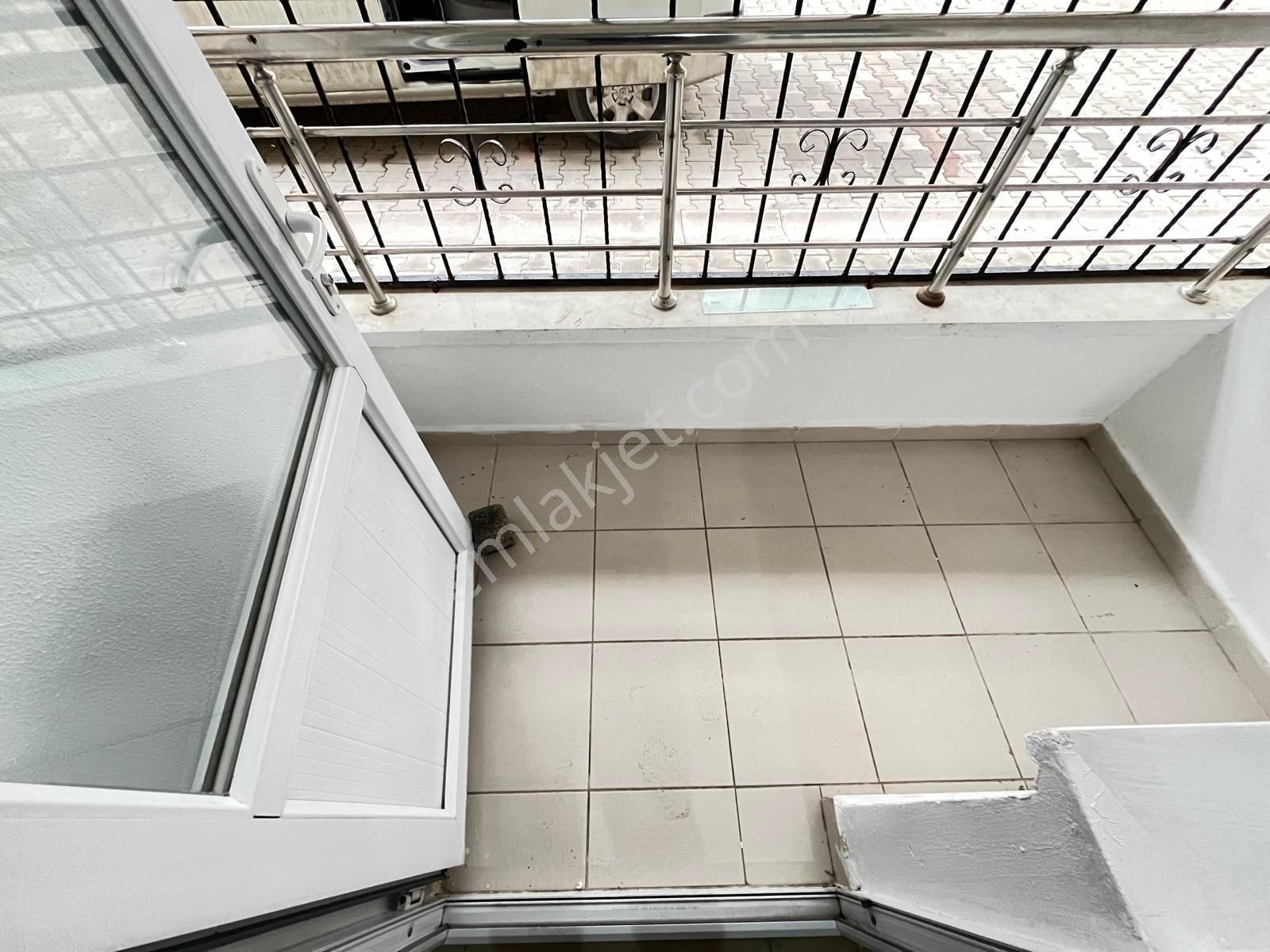 Mamak - Başak Mahallesinde Caddeye Yakın Yapılı 3+1 Satılık Fırsat Dairesi !!! - Görsel 23