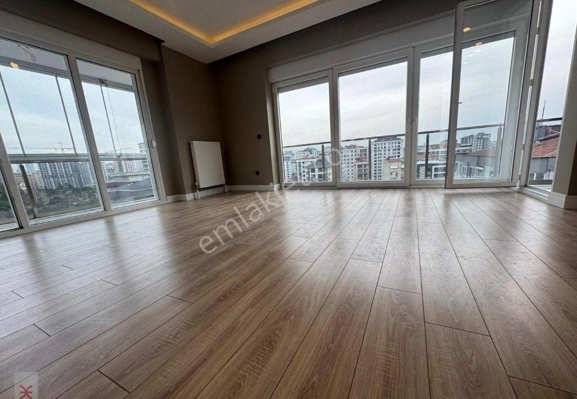 Erenköy Ömerpaşada Oyuncakbmüzesi Yanı Havuzlu 2017 Yapımı 2+1 Şık Daire... - Görsel 2