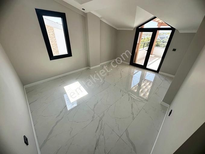🏡 Referans'tan Güre'de Havuzlu Sitede Doğa Manzaralı 2+1 Dubleks - Görsel 29
