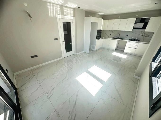 🏡 Referans'tan Güre'de Havuzlu Sitede Doğa Manzaralı 2+1 Dubleks - Görsel 6