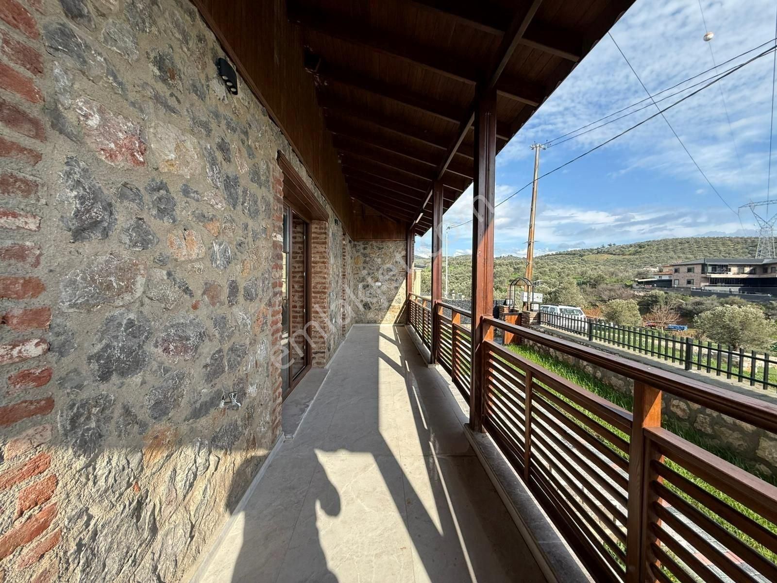 Müstakil Yaşam - Şömineli - Özel Tasarım Villa - Görsel 7