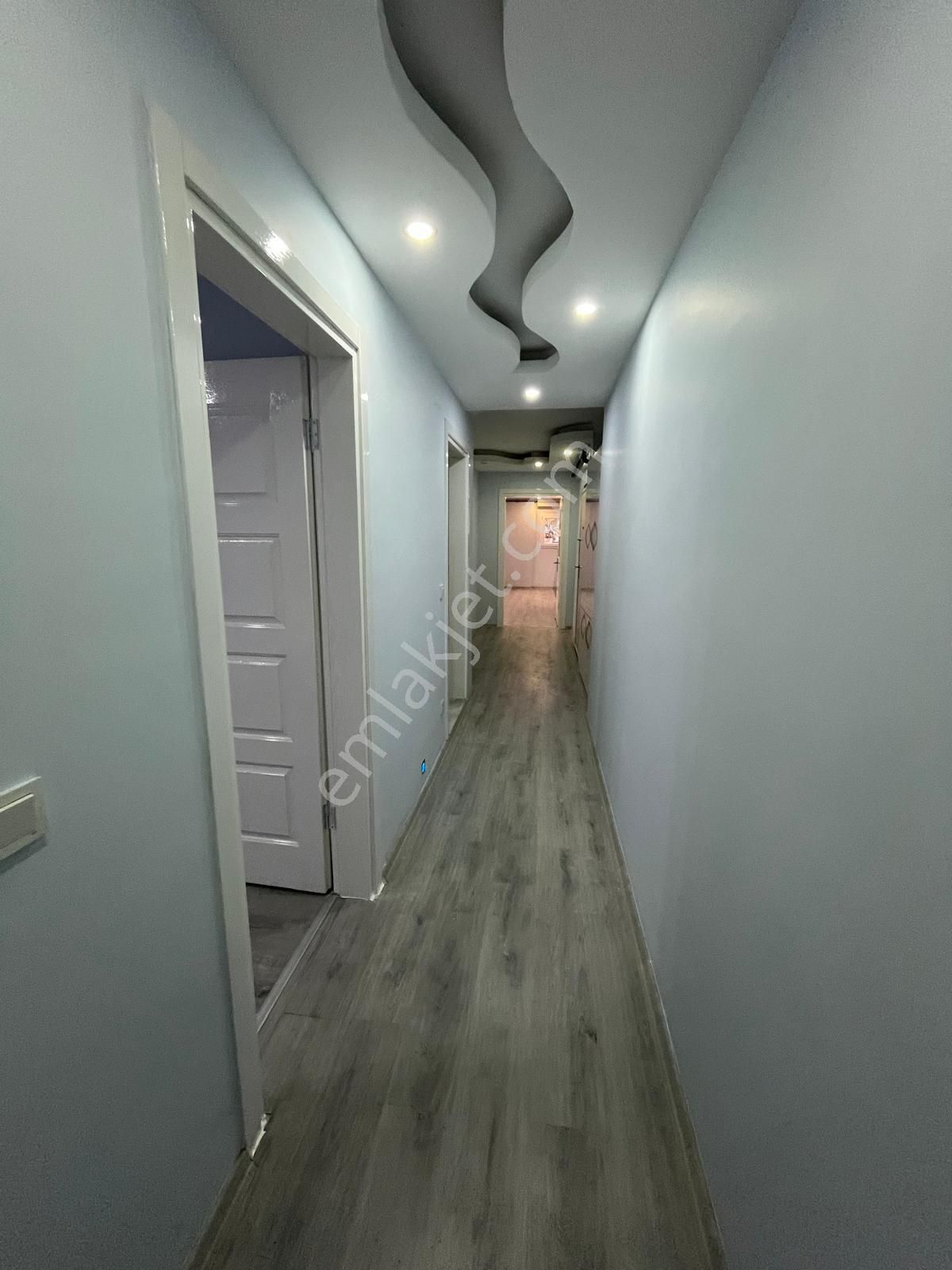 Söke Atatürk'te Yerden Isıtmalı 3+1 Ebeveyn Banyolu Daire - Görsel 19