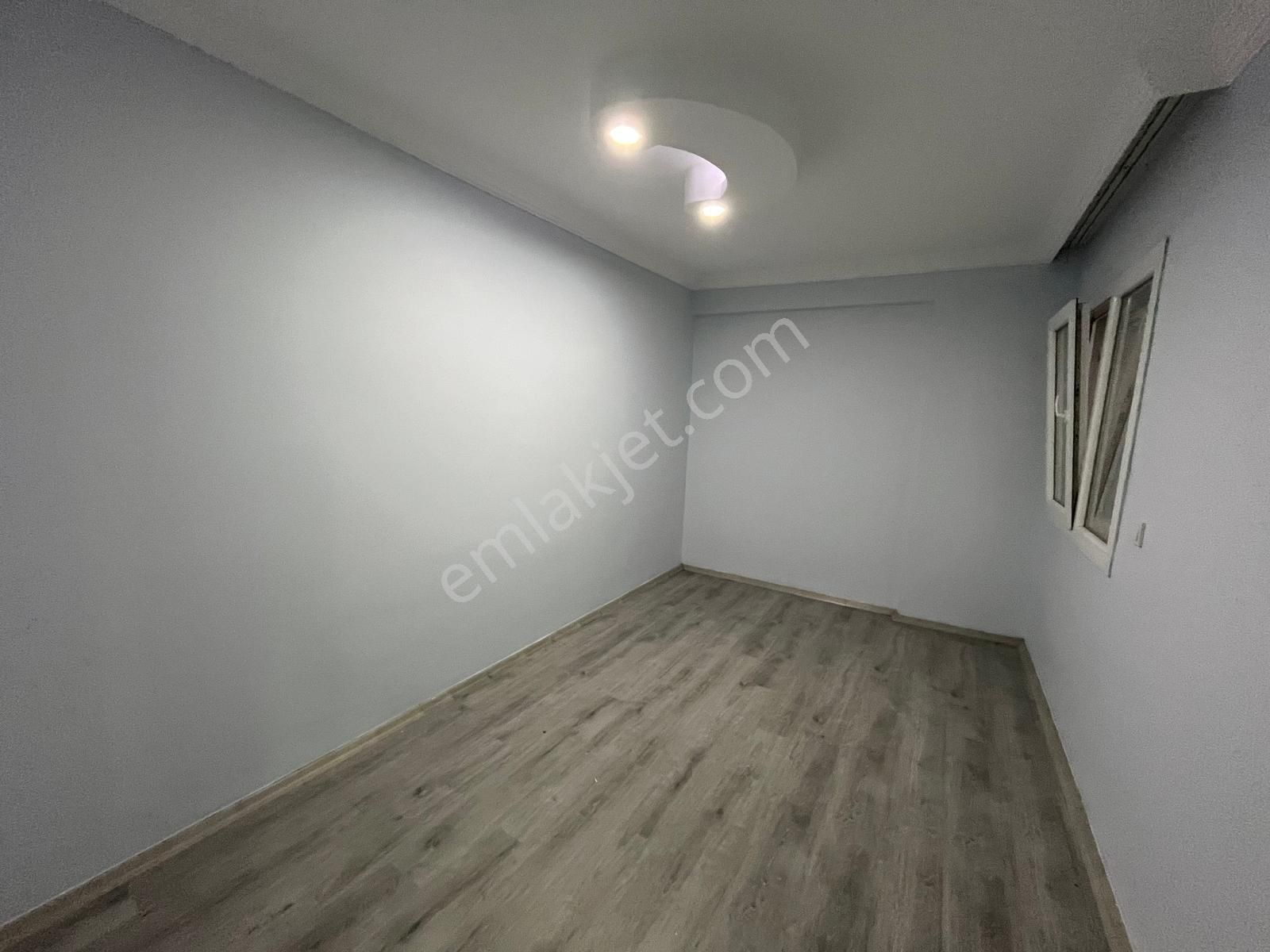 Söke Atatürk'te Yerden Isıtmalı 3+1 Ebeveyn Banyolu Daire - Görsel 24